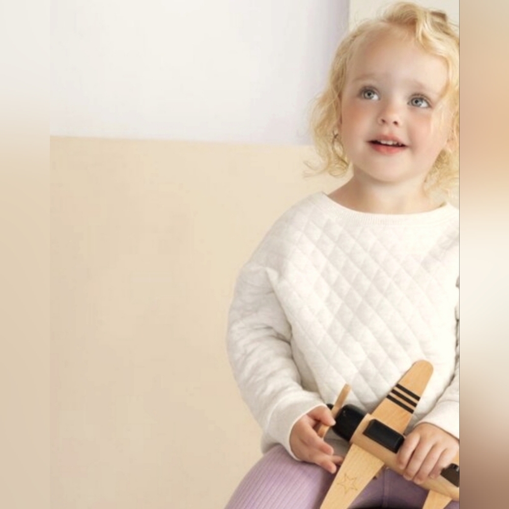 Grayson Collective - Toddler Quilted Sweatshirt - Off- White 4T UNISEX
